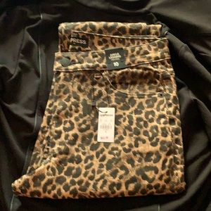 NWT EXPRESS High Rise ankle legging jeans cheetah